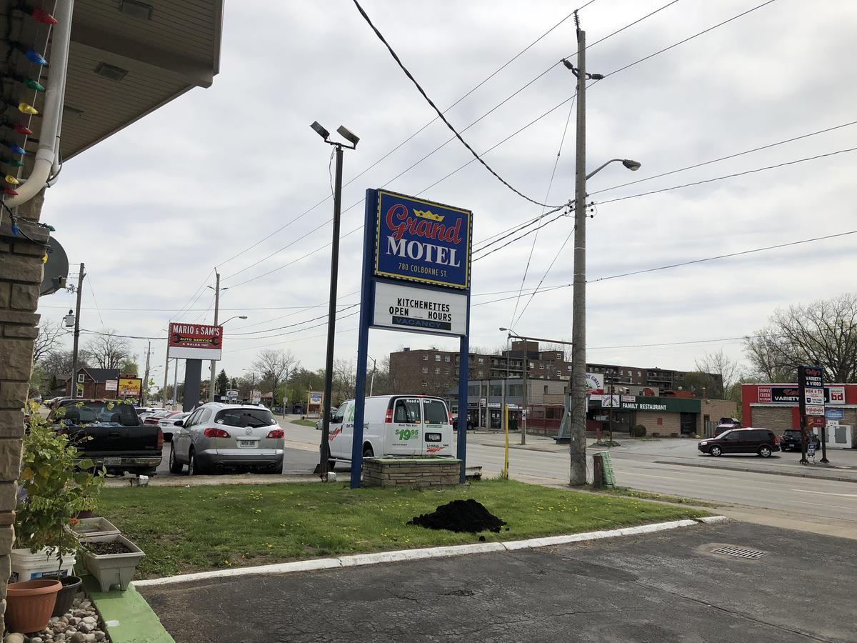 Grand Motel Brantford Zewnętrze zdjęcie
